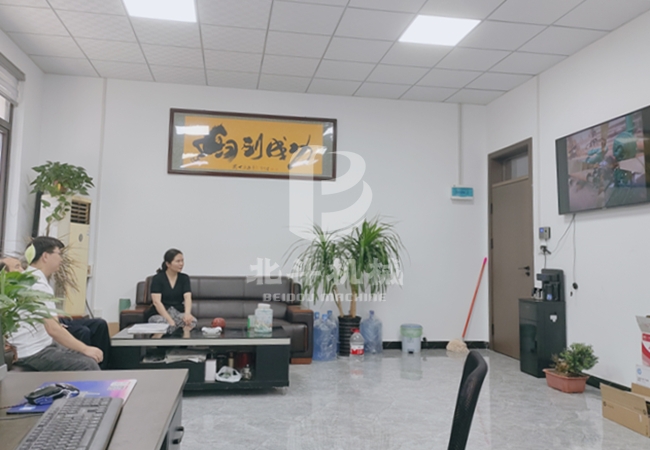 花季传媒广告入口网站下载机械全面地向客户展示秸秆花季APP下载安装